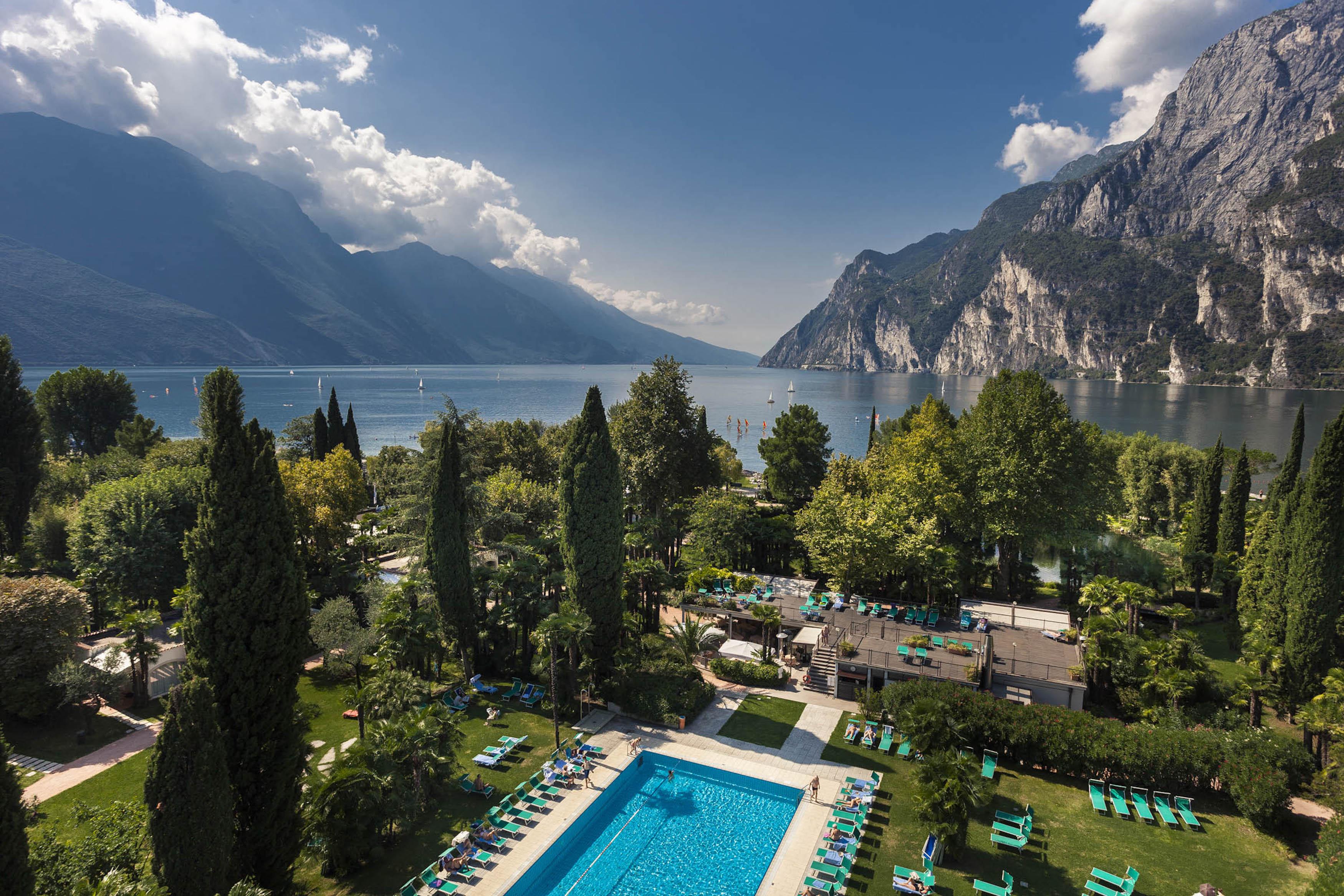 Hotel Du Et Du Parc Grand 4*