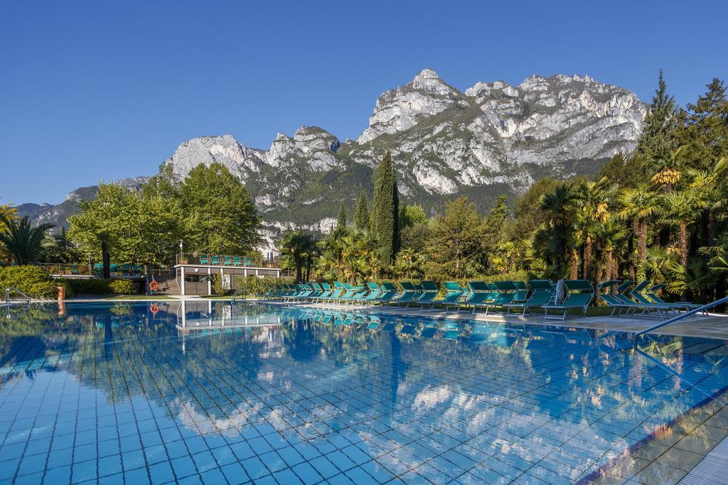 Du Et Du Parc Grand 4*