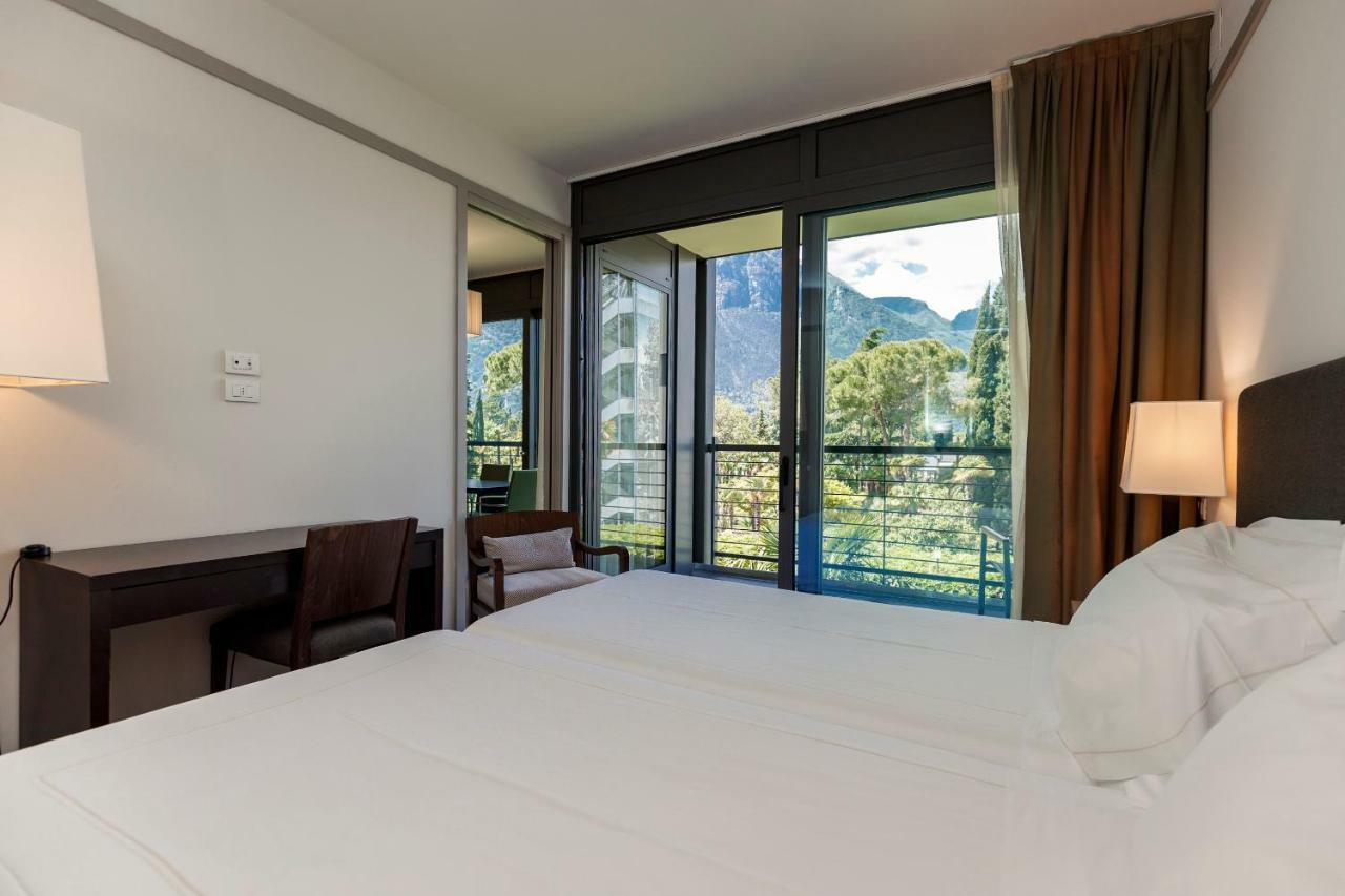 Hotel Du Et Du Parc Grand 4*